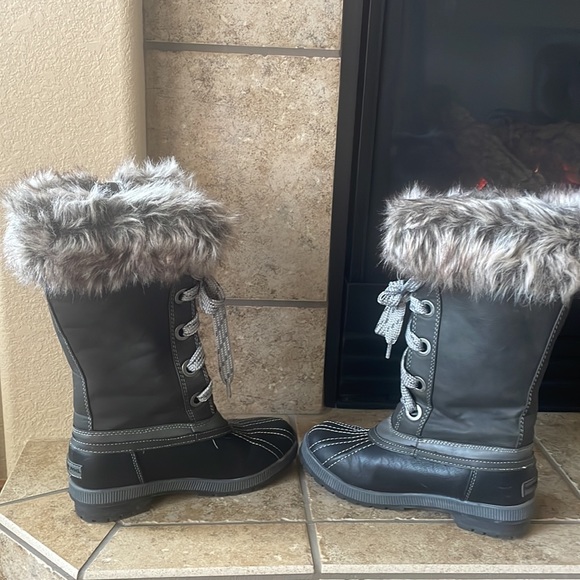 London Fog Women's Melton Cold Weather Tall Boot Women's Shoes - Picture 2 of 5